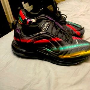 Nike Air Max 720 Color Streaks